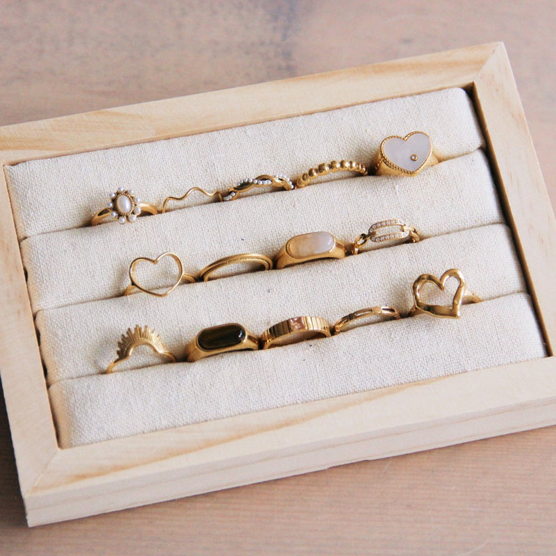R609: RVS minimalistische ring met blokjes - goud