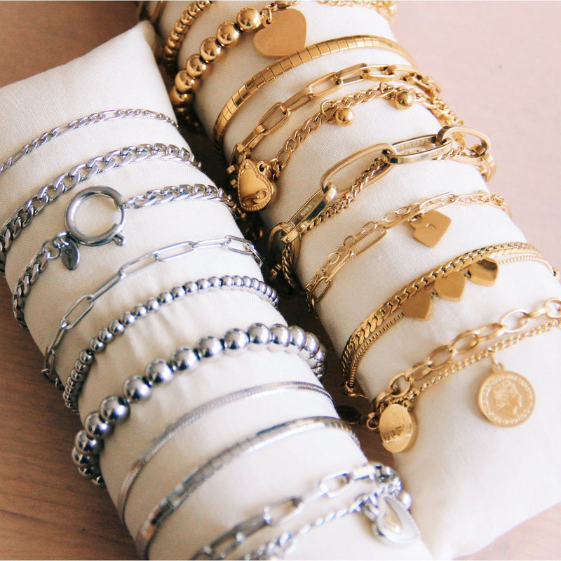 SA813 - Stalen armband “platte slang” - goud