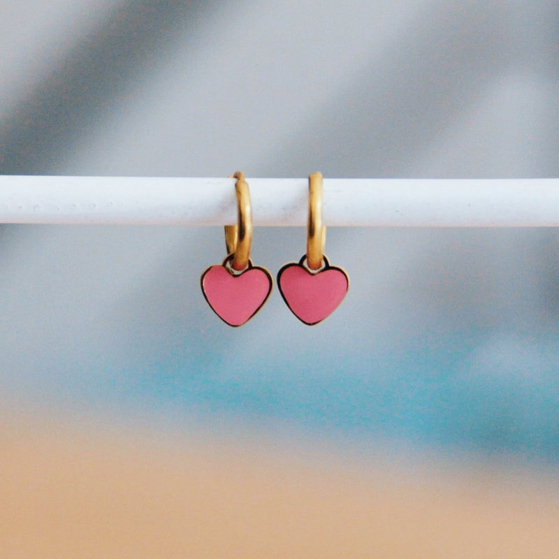 RVS oorbellen met hartje - roze/goud