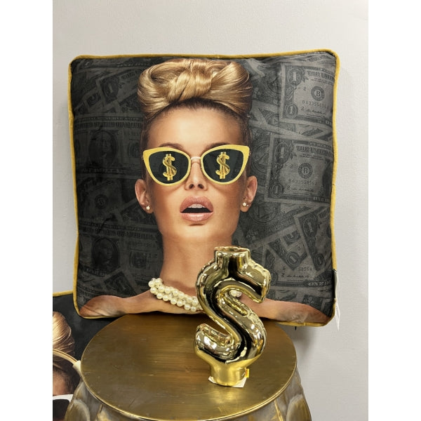 Sierkussen - Lady Sunglasses  45 x 45 cm inclusief vulling - met als leuk detail echte kralenketting