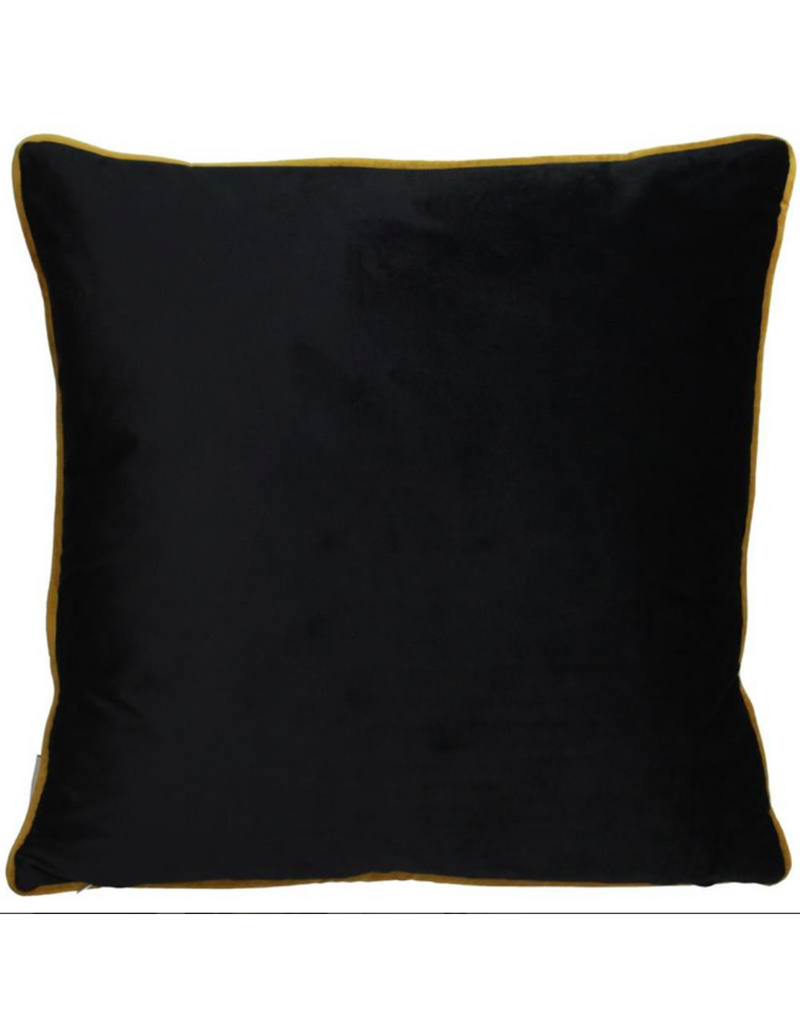 Sierkussen - Lady Chewing Gum 45 x 45 cm inclusief vulling -  met als leuk detail echte kralenketting
